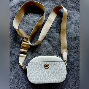 Michael Kors cross body purse.
